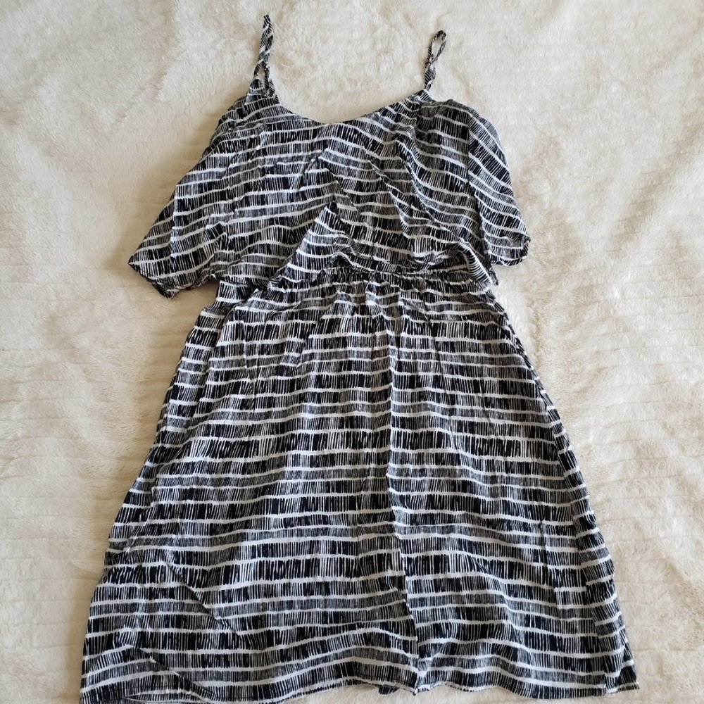 Old Navy Black and White Cami Ruffle Dress Size S